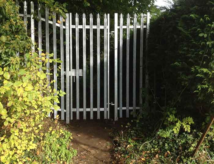 Palisade Fence