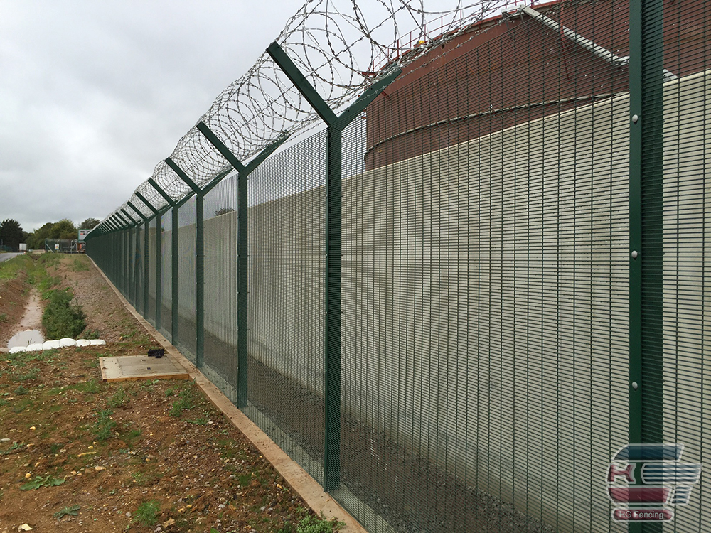 Anti Climb Fence with barbed wire