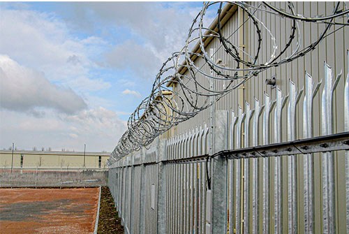 Steel Palisade Fence with Razor barbed wire