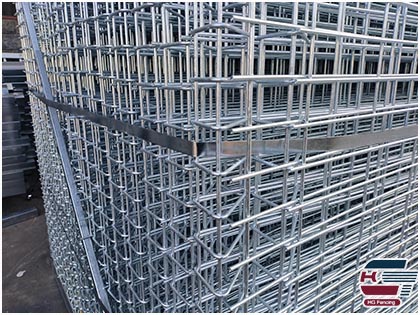 Package of Galvanized BRC Fence / Roll Top Fence