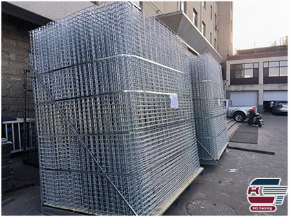 Package of Galvanized BRC Fence / Roll Top Fence