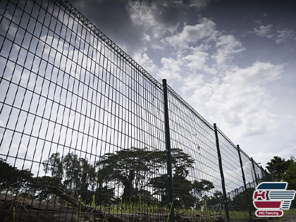 Why is the BRC Fence safer and more durable?