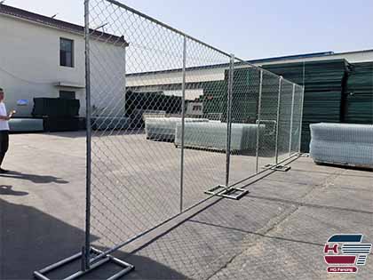 Crowd Control Barrier in HuaGuang's factory