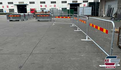 Crowd Control Barrier in HuaGuang's factory