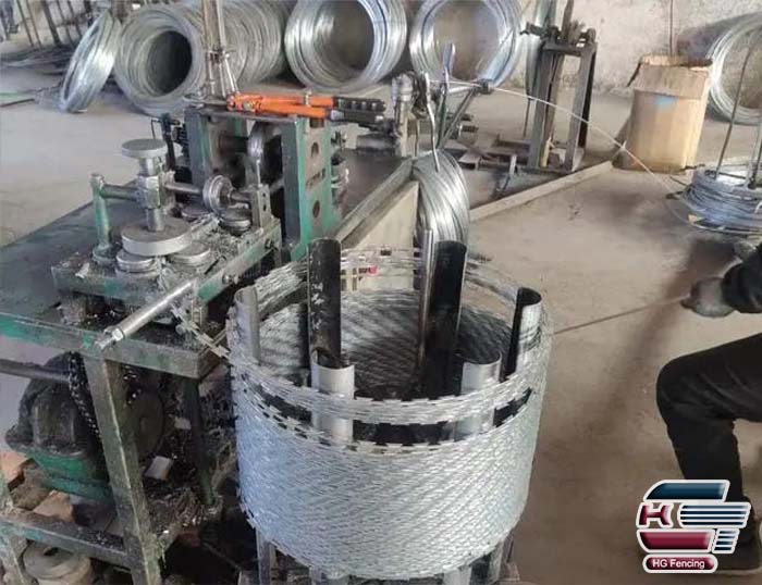 What is the production process of concertina razor wire?