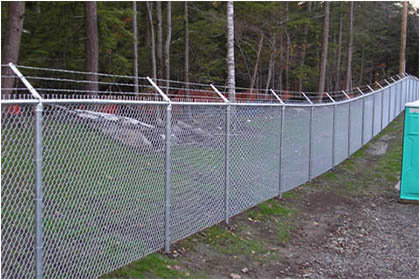 Galvanized Chain Link Fence with barbed wire