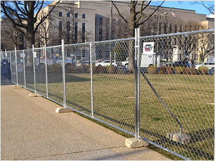 Galvanized Chain Link Fence (Cyclone Wire Fence) Temporary fencing