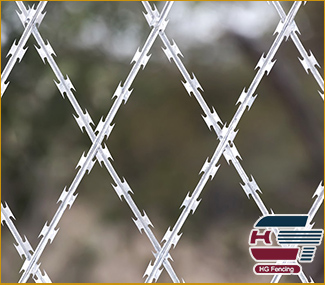 Straight razor wire mesh