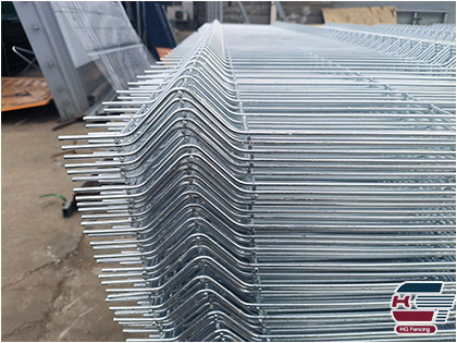 hot dipped galvanized 3d curved fence panels