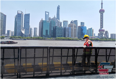Aluminum Stage Barrier used for crowd control barrier