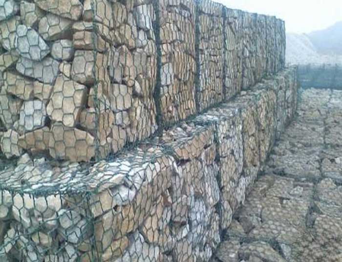  What are the characteristics of gabion box?