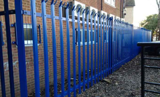 Palisade Fence Installation Precautions