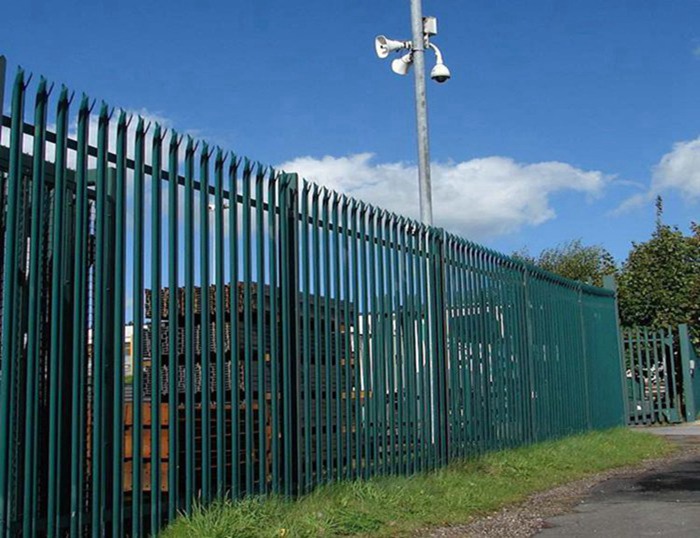 Steel palisade fence