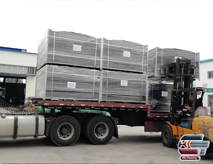 Loading of Curved Mesh Panel