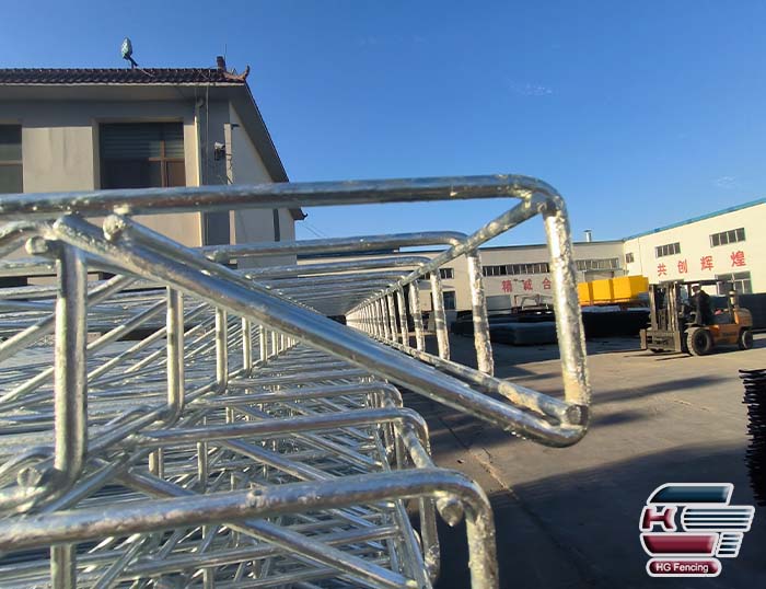 ​Why is the BRC Fence safer and more durable?