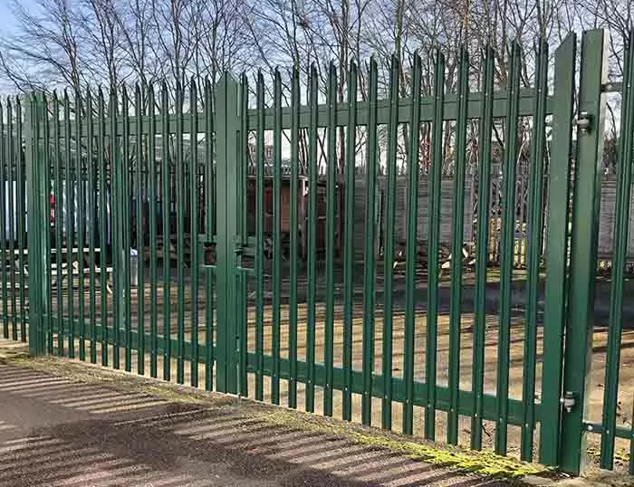 Palisade Fence Gate