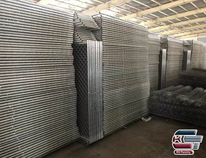 Packing of Chain Link Temporary Fence