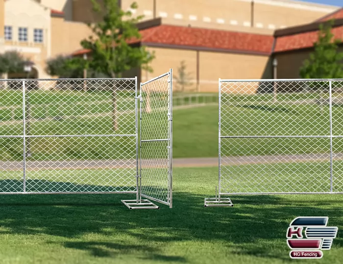 Chain Link Temporary Fence Used as Park Fencing