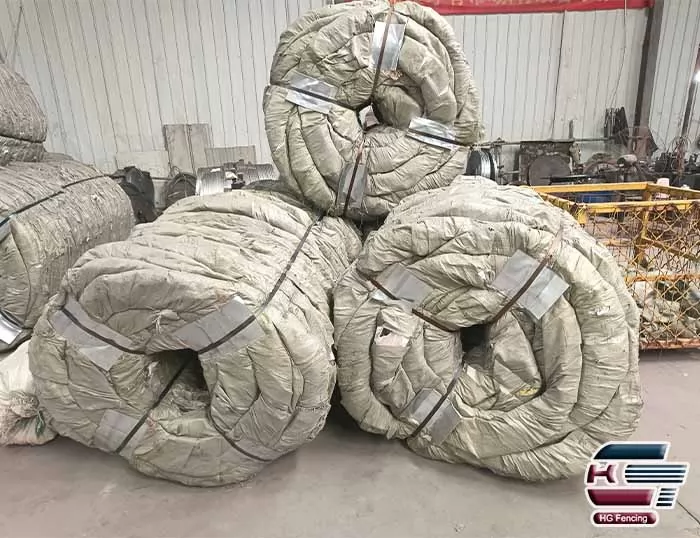 Packing of Concertina Razor Wire