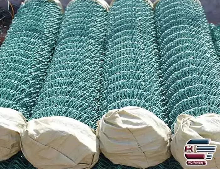 Packing of PVC Coated Green Chain Link Fence Roll