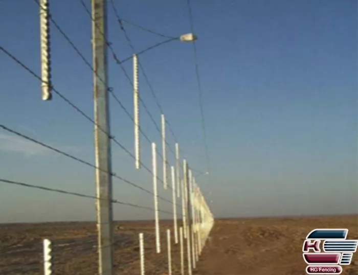 Desert Highway Fence Sysytem